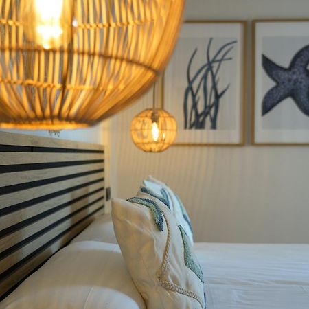 Apartamentos Ses Veles كالا يونغا المظهر الخارجي الصورة